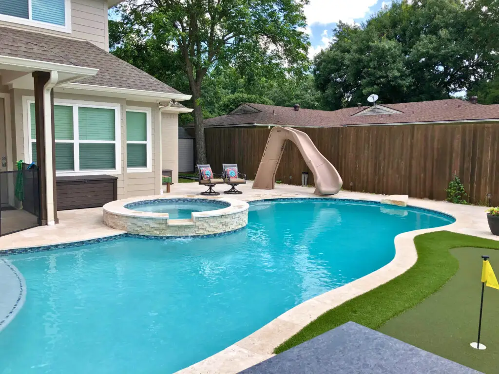 E-Dallas_MR_Pool1-1-scaled